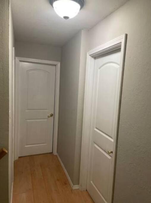 Great Getaway 2 Story Home! Harlingen Tx Exteriör bild